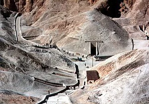 The Valley of the Kings: Unlocking Egypt&rsquo;s Royal Tombs